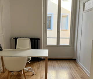 Bureau privé 11 m² 1 poste Coworking Rue de Créqui Lyon 69003 - photo 1
